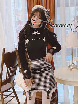 Summer Joy : พรีออเดอร์ กระโปรงแฟชั่นเข้ารูปแต่งสายเข็มขัด มีให้เลือก 2สี แบรนด์แท้