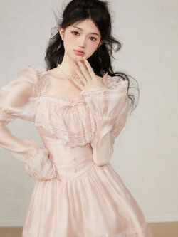 Acaine : พรีออเดอร์ เดรสแฟชั่นสไตล์หวาน เดรสนางฟ้าแขนยาว มีให้เลือก 2สี แบรนด์แท้