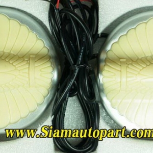 ไฟโลโก้ส่องพื้นรถ